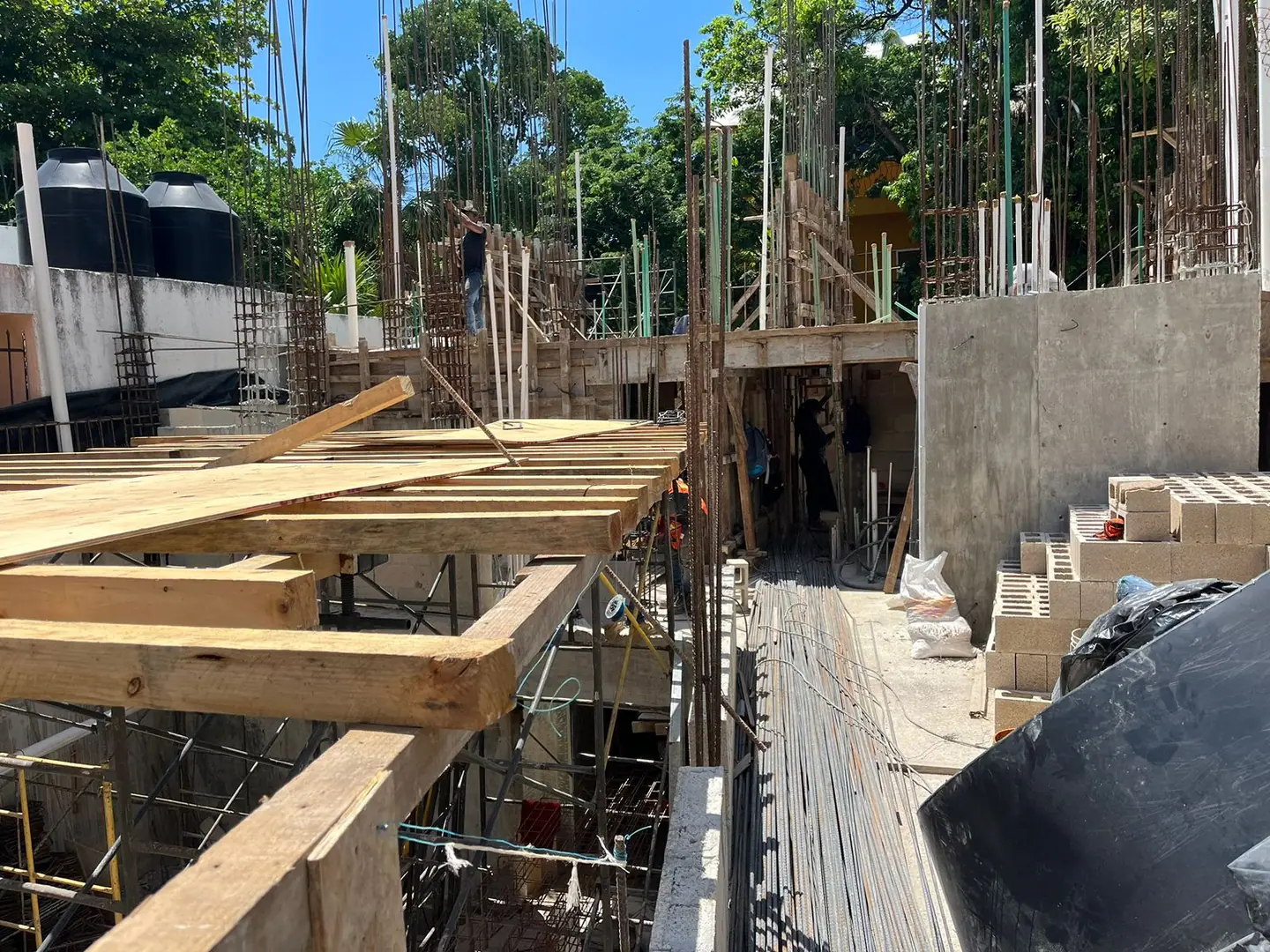Sixteenth Construction Update, photo 3