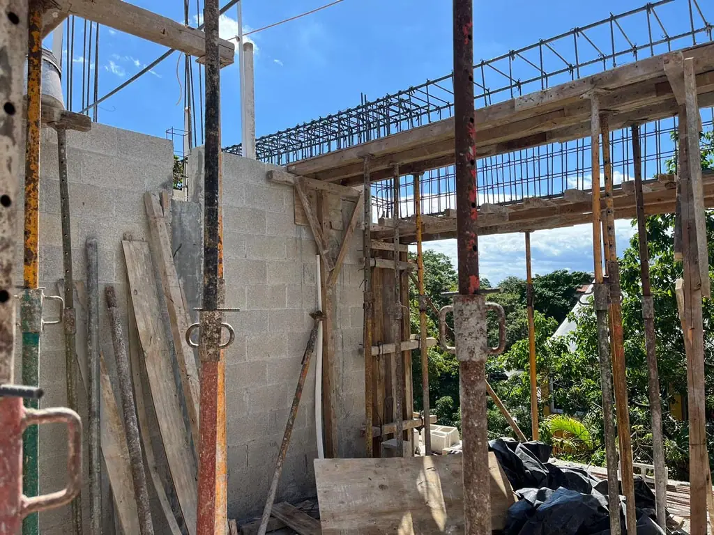 Twenty-Fifth Construction Update, photo 2