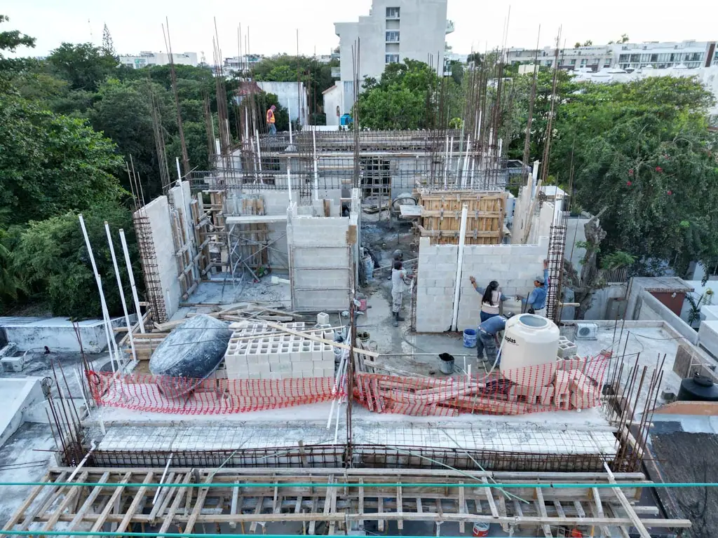 Twenty-Fifth Construction Update, photo 10
