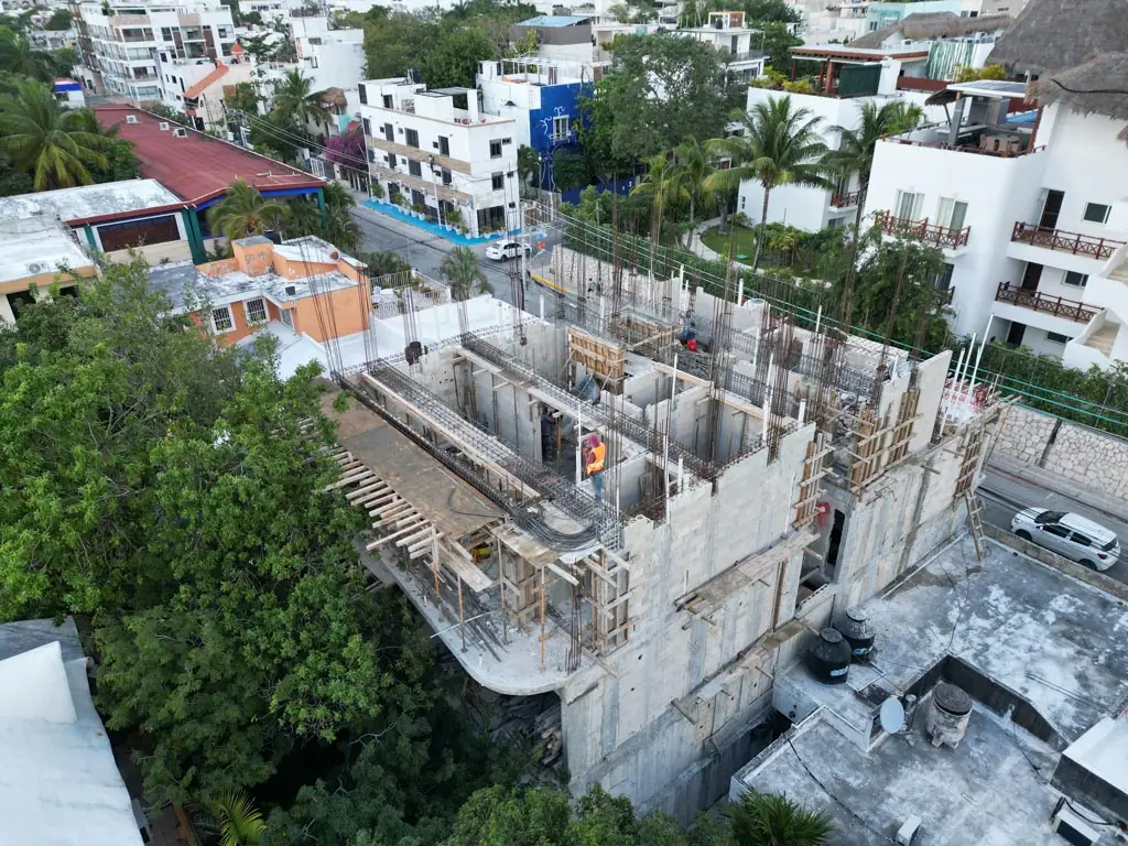 Twenty-Fifth Construction Update, photo 11