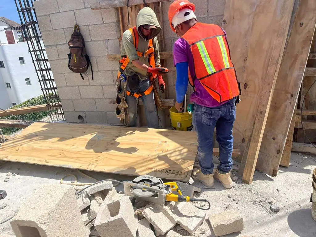 Twenty-Seventh Construction Update, photo 9