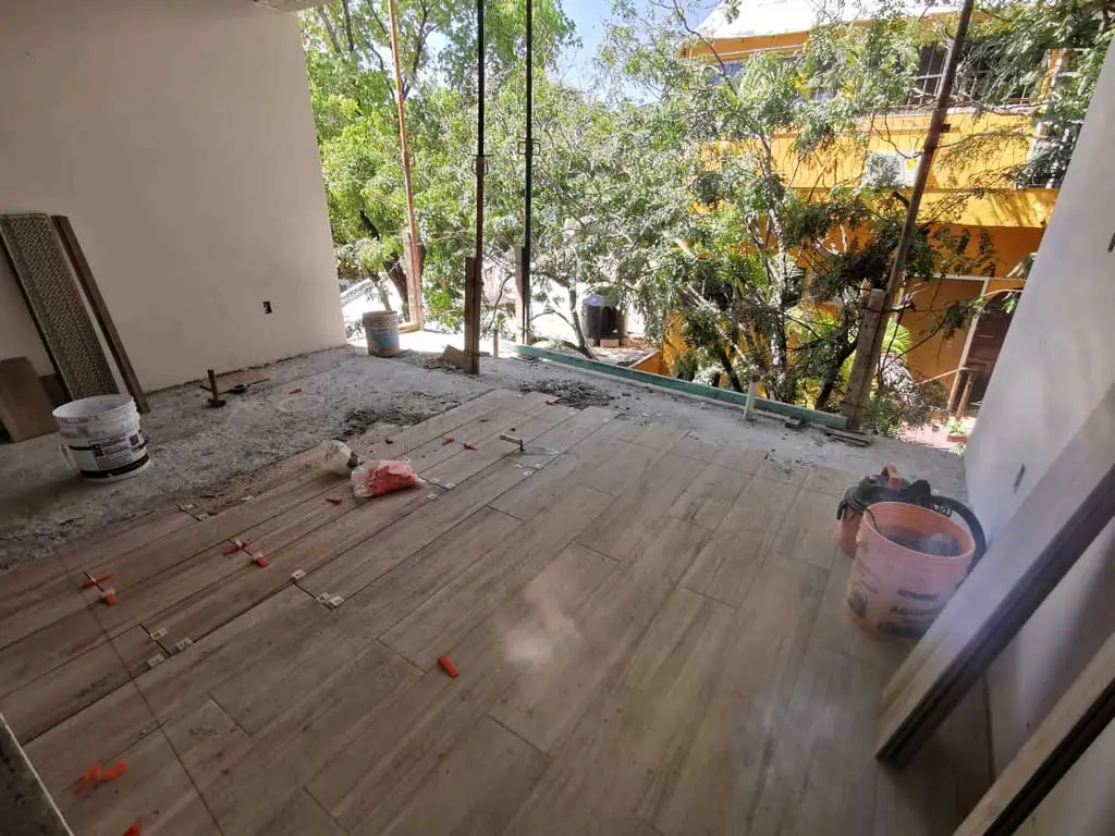 Thirtieth Construction Update, photo 10