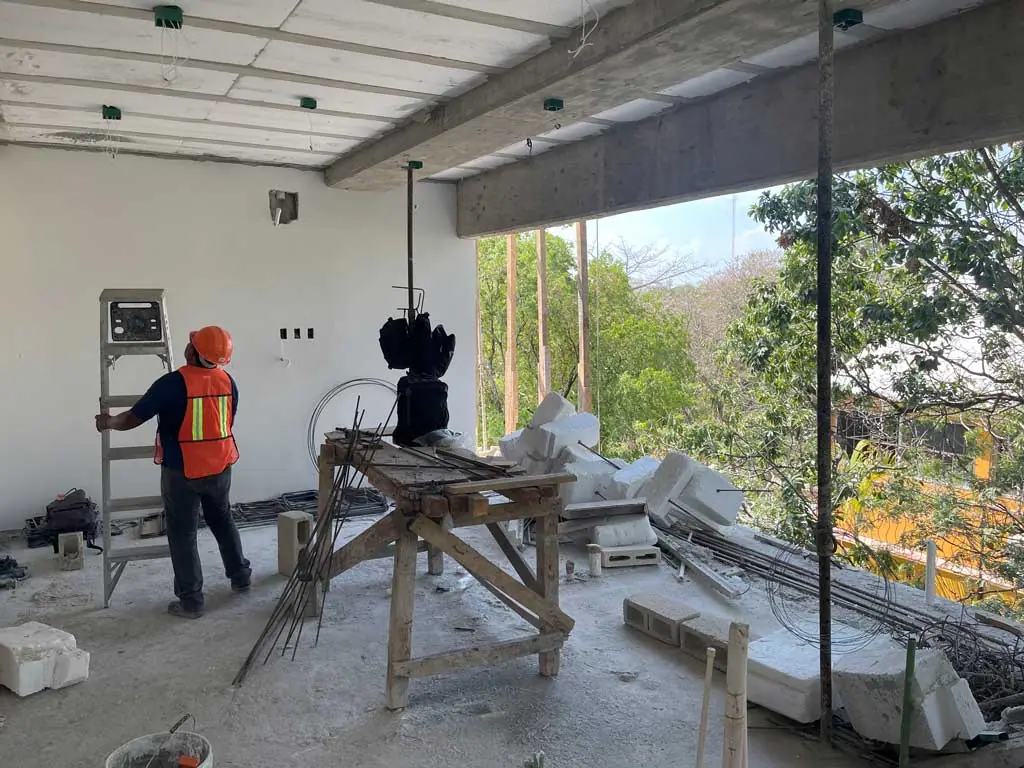 Thirtieth Construction Update, photo 12