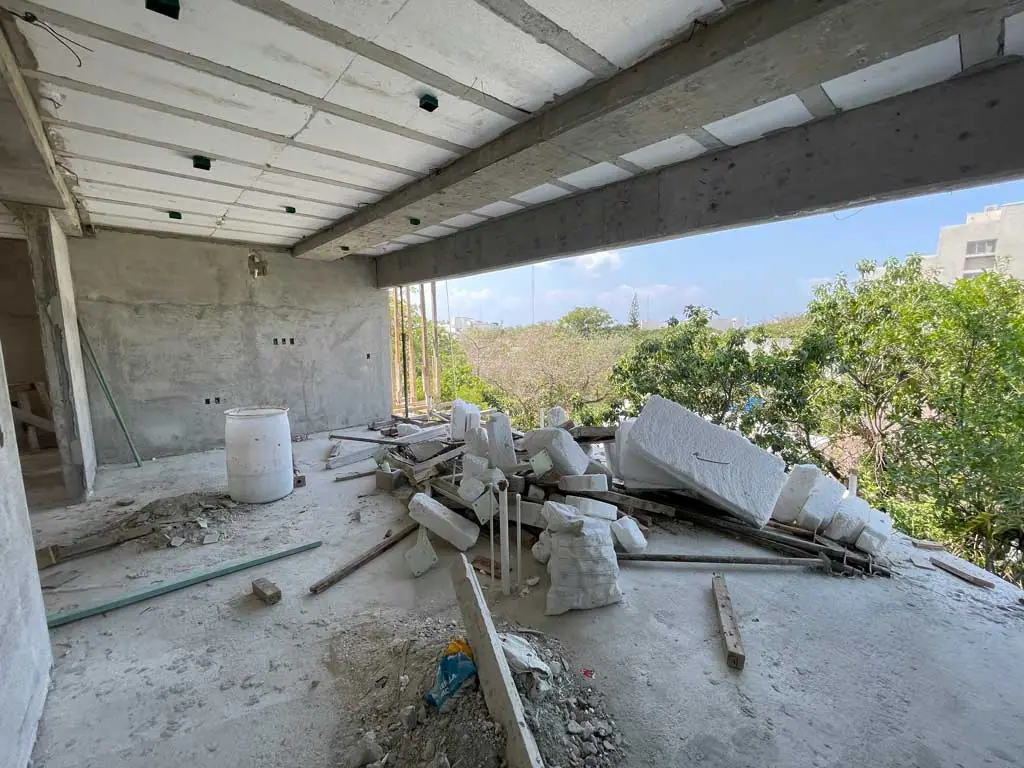 Thirtieth Construction Update, photo 13