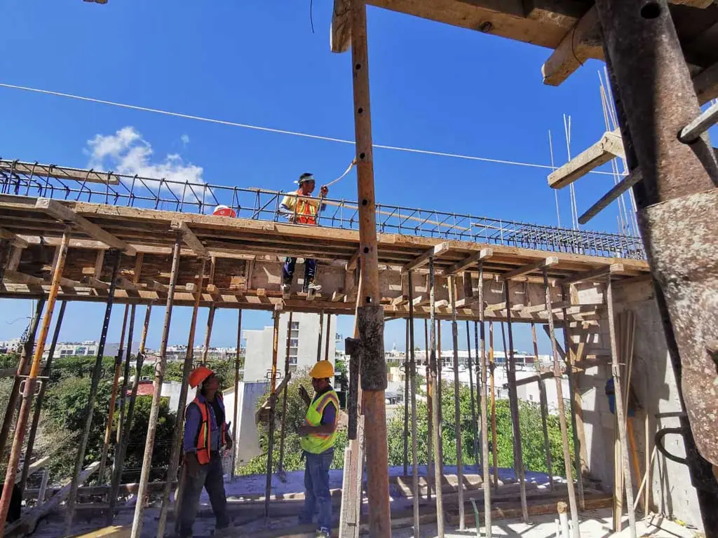 Thirtieth Construction Update, photo 14