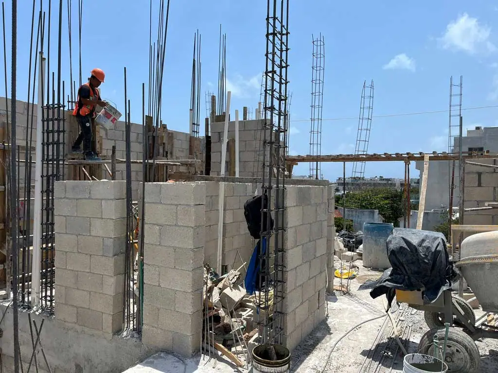 Thirtieth Construction Update, photo 15
