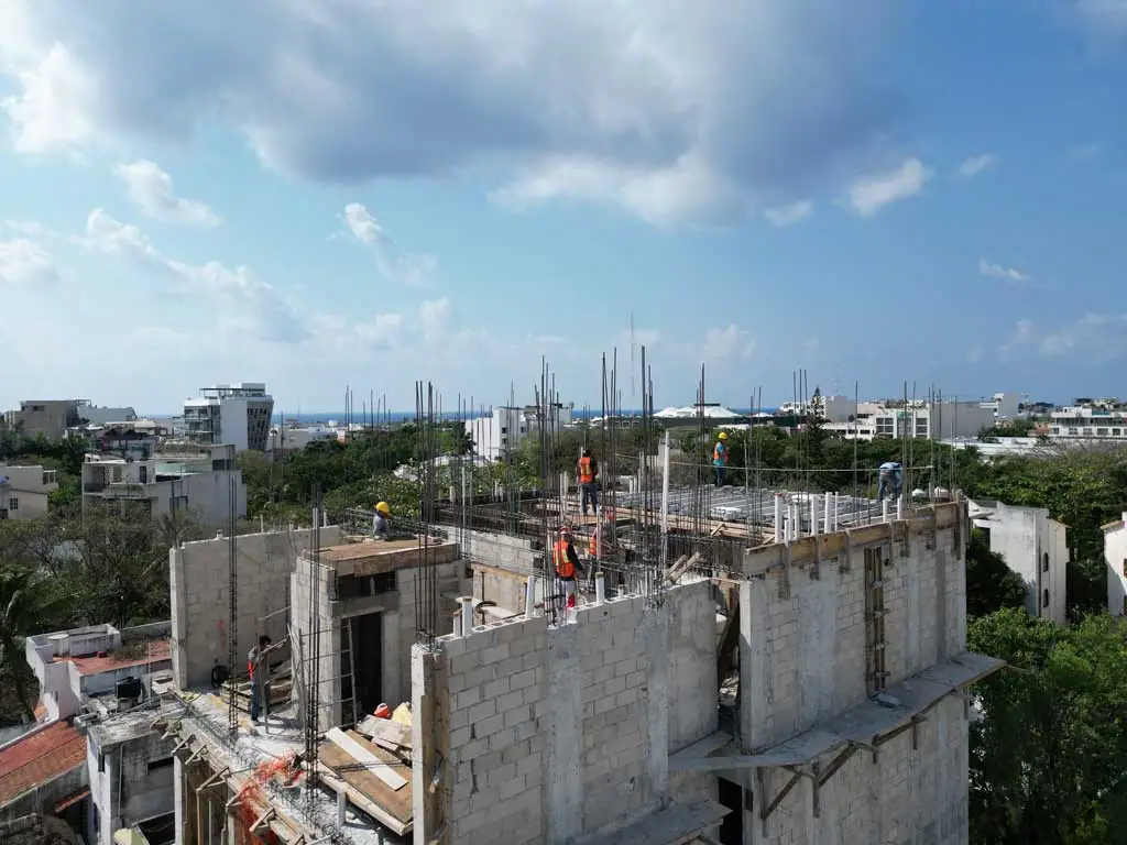 Thirtieth Construction Update, photo 21