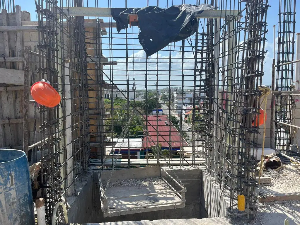 Thirty-Second Construction Update, photo 4