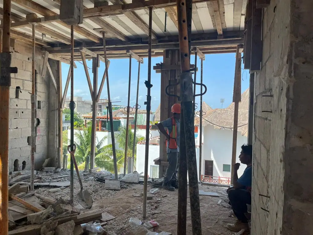 Thirty-Second Construction Update, photo 5