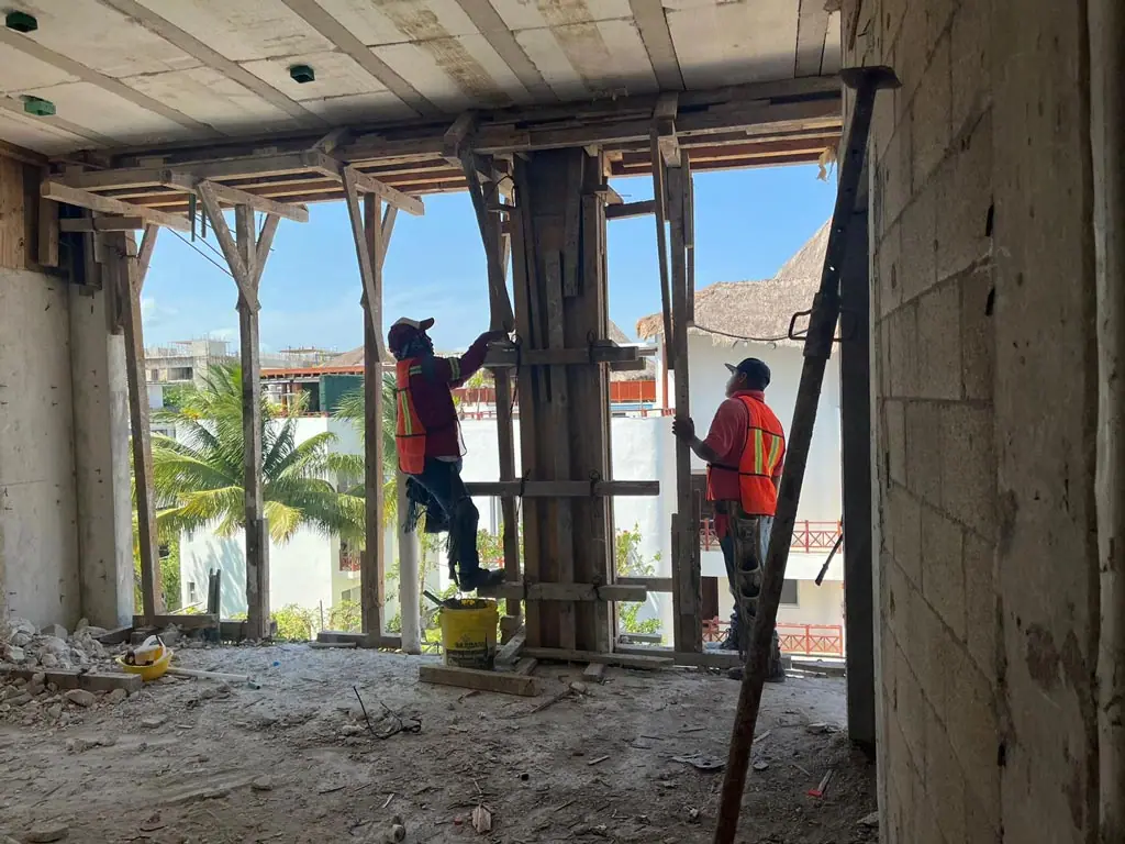 Thirty-Second Construction Update, photo 14