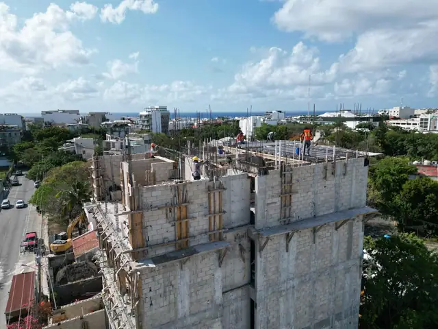 Trigésima segunda actualización de obra