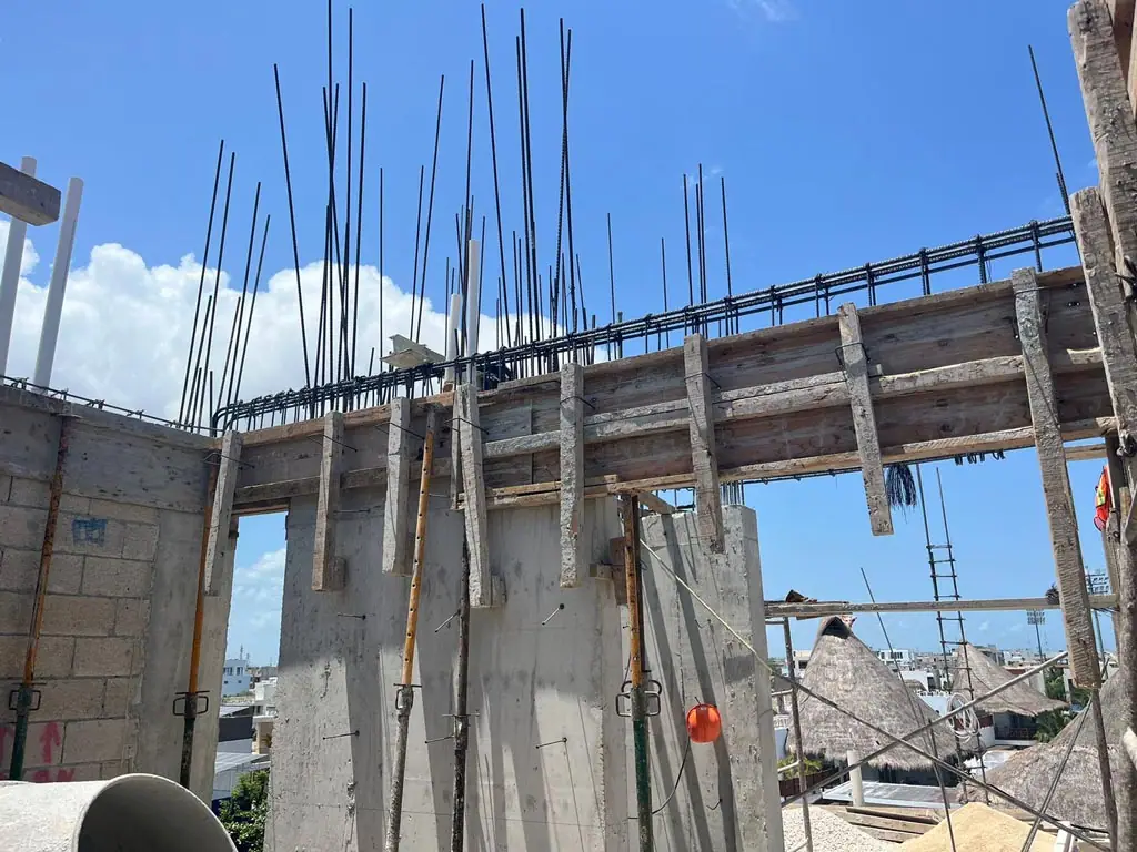 Thirty-Third Construction Update, photo 3