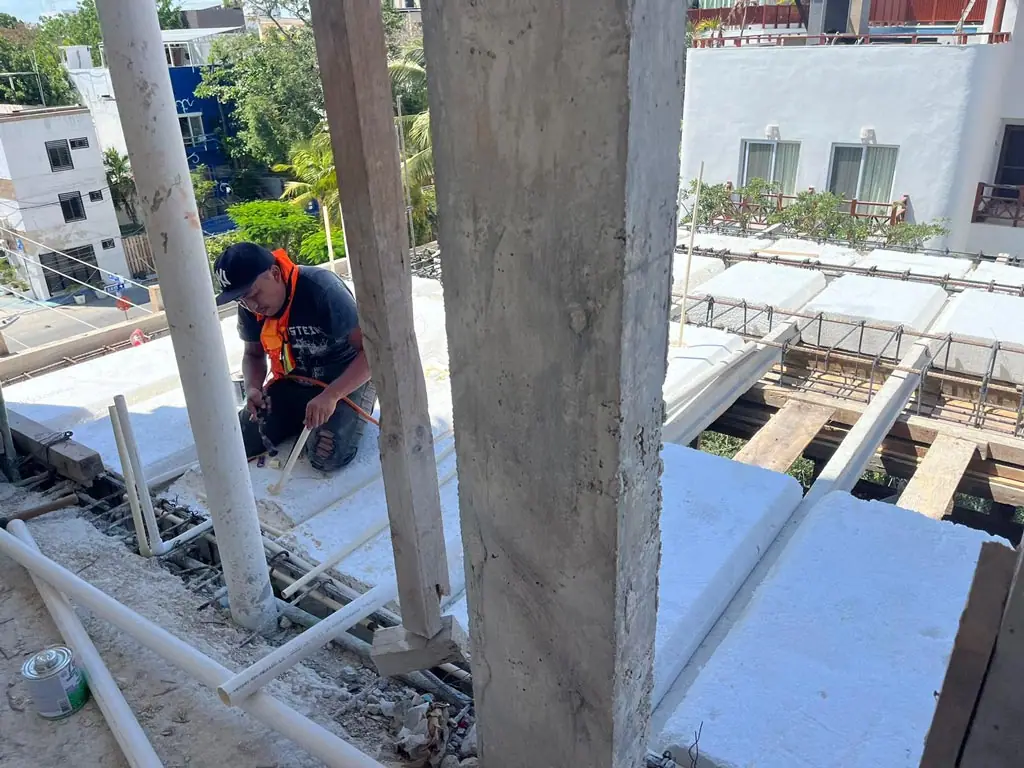 Thirty-Third Construction Update, photo 4