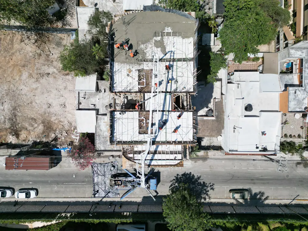 Thirty-Third Construction Update, photo 8