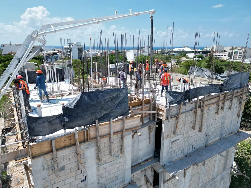 Thirty-Third Construction Update, photo 9