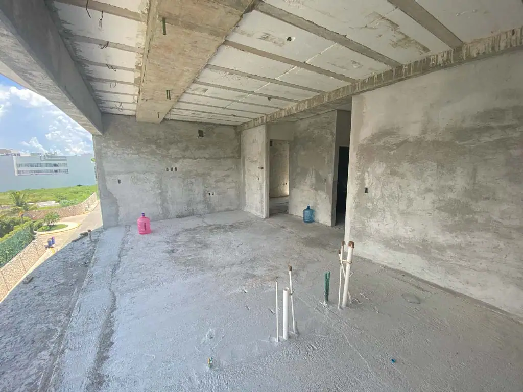 Thirty-Ninth Construction Update, photo 1