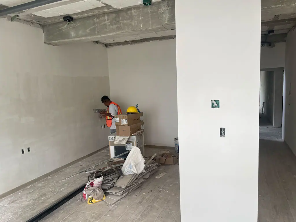 Forty-Ninth Construction Update, photo 2