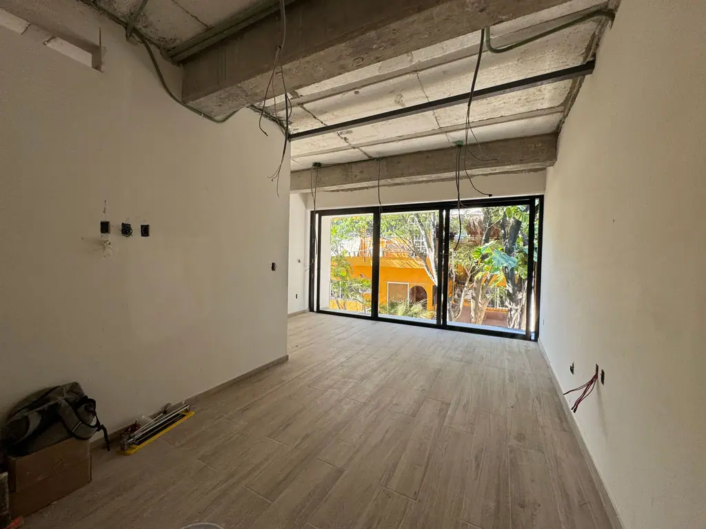 Fiftieth Construction Update, photo 8