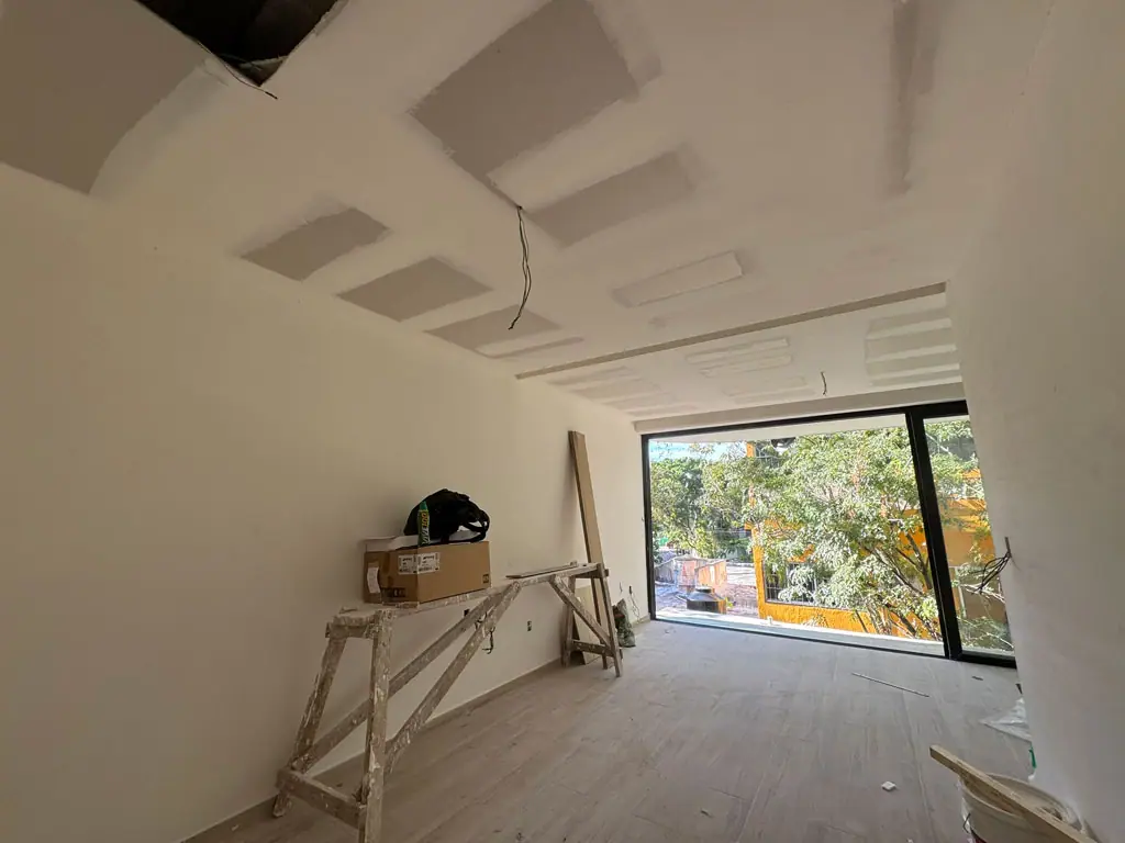Fiftieth Construction Update, photo 10