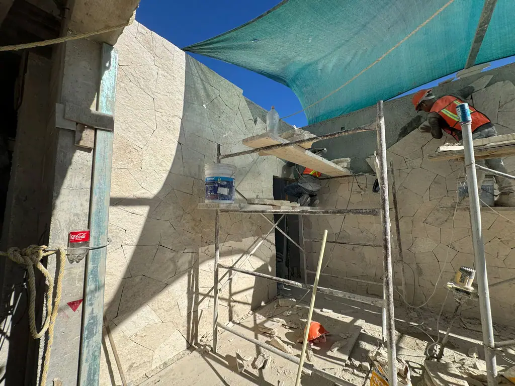 Fiftieth Construction Update, photo 21