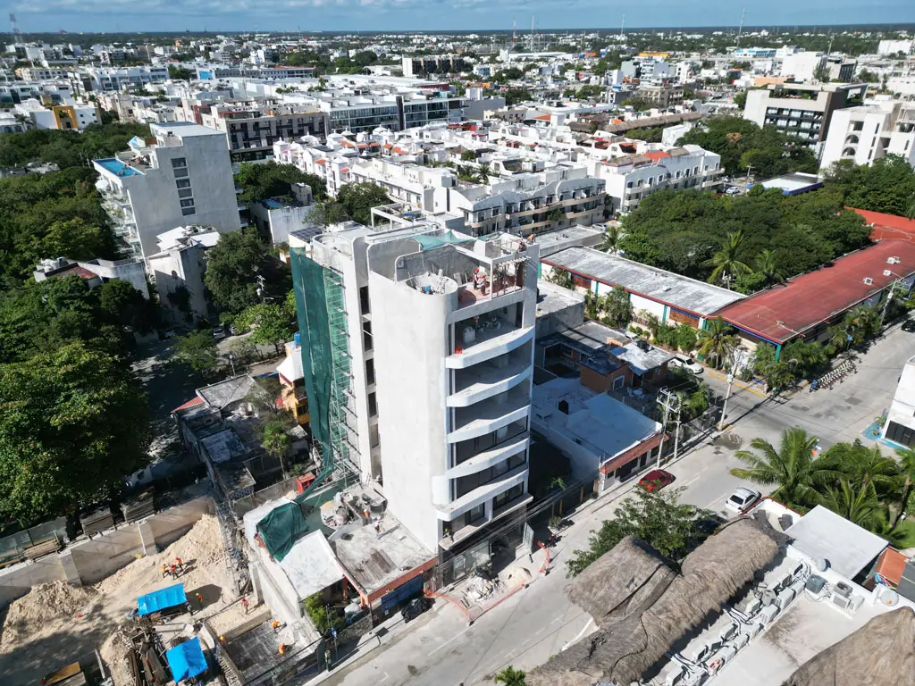 Fiftieth Construction Update, photo 36