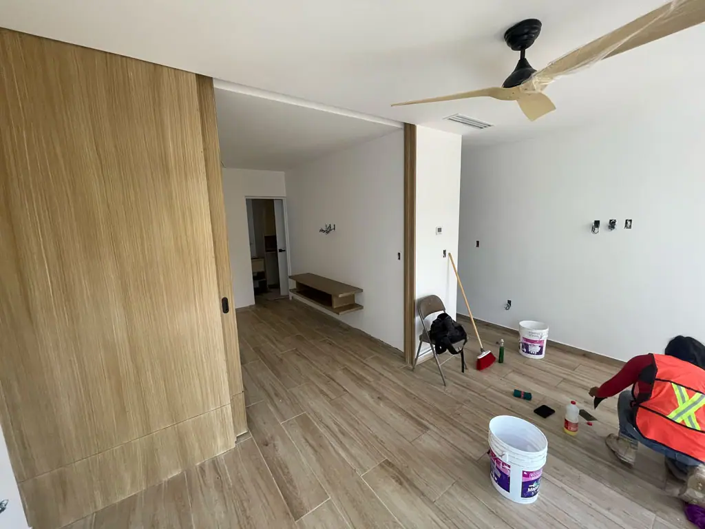 Fifty-Second Construction Update, photo 5
